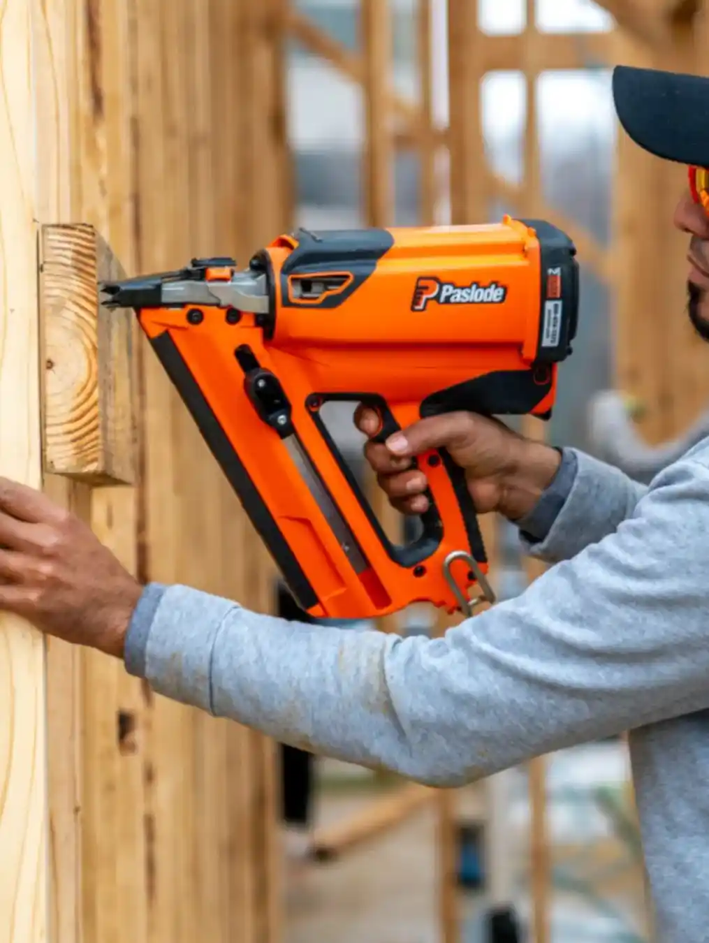 Paslode Cordless Xpro 30 Degree Framing Nailer